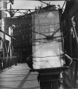 Izis Bidermanas. Šv. Liudviko pėsčiųjų tiltas. 1946